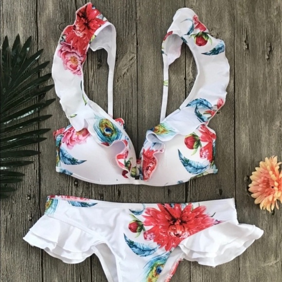 Floral ruffle bikini set - Picture 2 of 4